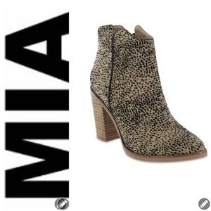 Mia Cheetah Print Boots